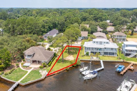 Land in Niceville, Florida № 562375 - photo 1