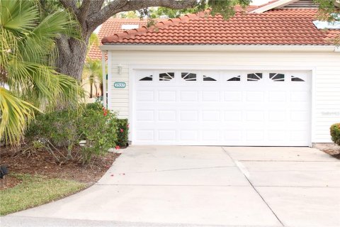 Casa en alquiler en Sarasota, Florida, 2 dormitorios, 129.6 m2 № 1628343 - foto 1