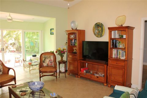 Casa en alquiler en Sarasota, Florida, 2 dormitorios, 129.6 m2 № 1628343 - foto 16
