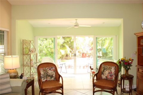 Casa en alquiler en Sarasota, Florida, 2 dormitorios, 129.6 m2 № 1628343 - foto 18