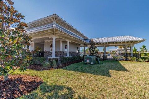 House in Land O' Lakes, Florida 3 bedrooms, 142.33 sq.m. № 1916971 - photo 22