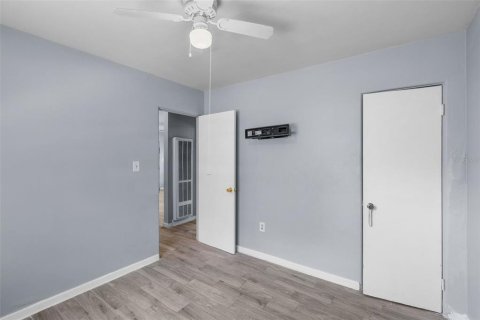 Apartment in Leesburg, Florida 2 bedrooms, 73.21 sq.m. № 1847303 - photo 11