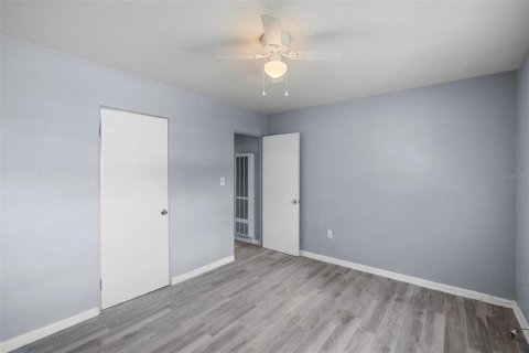 Apartment in Leesburg, Florida 2 bedrooms, 73.21 sq.m. № 1847303 - photo 13