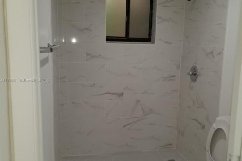 Снять в аренду кондоминиум в Майами, Флорида 1 спальня, 71.81м2, № 1949595 - фото 8