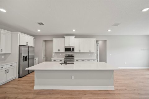 House in Homosassa, Florida 4 bedrooms, 230.21 sq.m. № 1852450 - photo 4