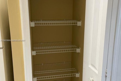 Copropriété à vendre à Homestead, Floride: 2 chambres, 75.72 m2 № 1991662 - photo 14