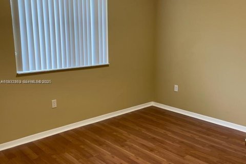 Copropriété à vendre à Homestead, Floride: 2 chambres, 75.72 m2 № 1991662 - photo 17