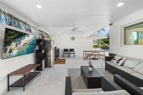 Villa ou maison à vendre à Miami Beach, Floride: 4 chambres, 183.76 m2 № 2007255 - photo 19