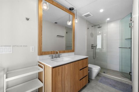 Villa ou maison à vendre à Miami Beach, Floride: 4 chambres, 183.76 m2 № 2007255 - photo 15