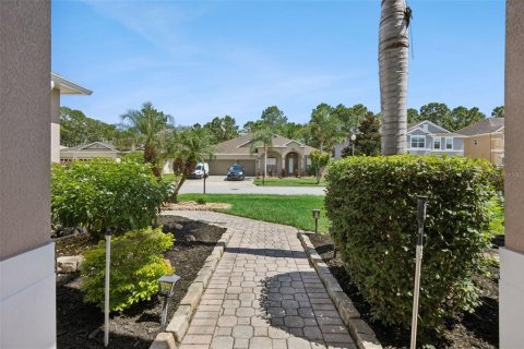 House in Orlando, Florida 5 bedrooms, 322.19 sq.m. № 2321516 - photo 24
