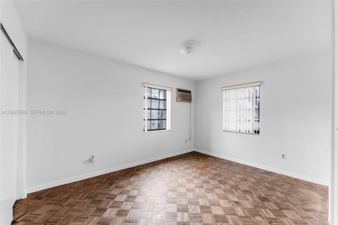 Купить виллу или дом в Майами, Флорида 3 спальни, 113.71м2, № 2010317 - фото 20