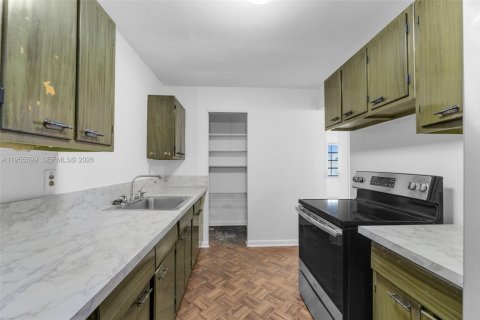 Купить виллу или дом в Майами, Флорида 3 спальни, 113.71м2, № 2010317 - фото 11