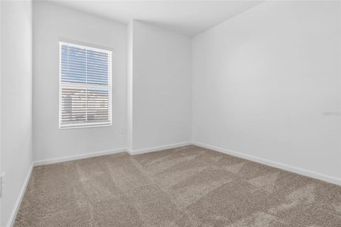 Townhouse in Davenport, Florida 3 bedrooms, 157.93 sq.m. № 2348180 - photo 14