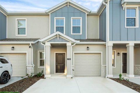 Townhouse in Davenport, Florida 3 bedrooms, 157.93 sq.m. № 2348180