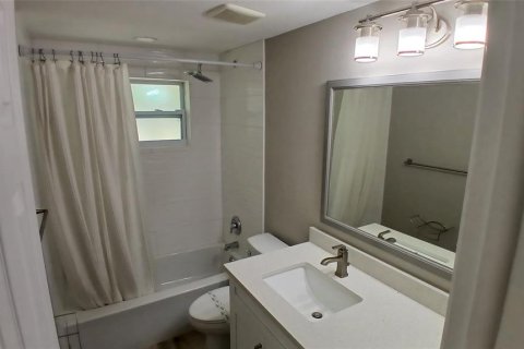 House in Holiday, Florida 2 bedrooms, 92.72 sq.m. № 1791695 - photo 9