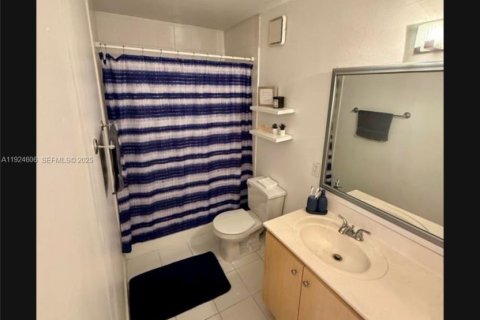 Copropriété à louer à Miami, Floride: 1 chambre, 69.68 m2 № 1982952 - photo 17
