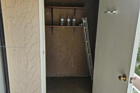 Copropriété à louer à Miami, Floride: 1 chambre, 69.68 m2 № 1982952 - photo 22