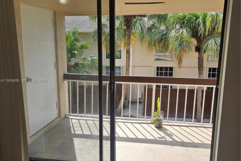 Copropriété à louer à Miami, Floride: 1 chambre, 69.68 m2 № 1982952 - photo 20