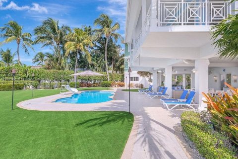 House in Islamorada, Village of Islands, Florida 8 bedrooms, 500.93 sq.m. № 1864591 - photo 10