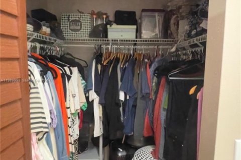 Купить виллу или дом в Майами, Флорида 3 спальни, 127.65м2, № 2052470 - фото 13