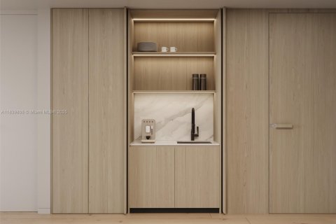 Condominio en venta en Miami Beach, Florida, 4 dormitorios № 1872624 - foto 13