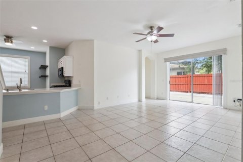 House in Orlando, Florida 4 bedrooms, 230.58 sq.m. № 2113718 - photo 10
