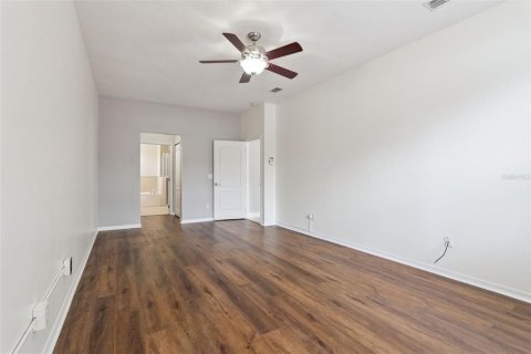 House in Orlando, Florida 4 bedrooms, 230.58 sq.m. № 2113718 - photo 28