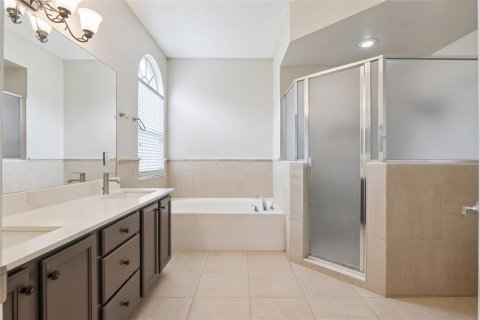 House in Orlando, Florida 4 bedrooms, 230.58 sq.m. № 2113718 - photo 30