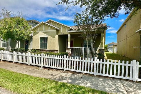 House in Brandon, Florida 3 bedrooms, 152.08 sq.m. № 2344736 - photo 4
