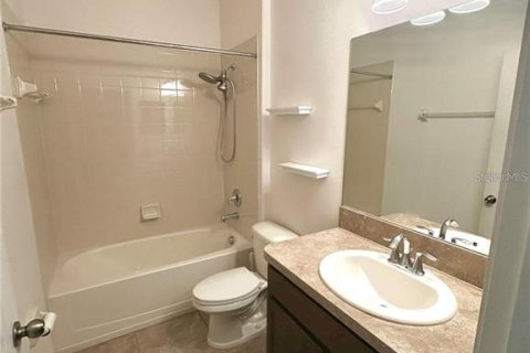 House in Brandon, Florida 3 bedrooms, 152.08 sq.m. № 2344736 - photo 29