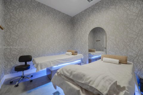 Condominio en venta en Miami, Florida, 1 dormitorio, 53.05 m2 № 1981965 - foto 20