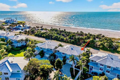 Townhouse in Boca Grande, Florida 3 bedrooms, 194.54 sq.m. № 2105910