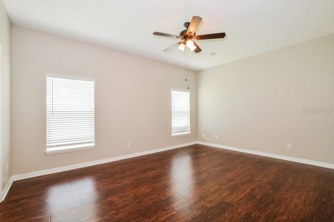 Villa ou maison à louer à Orlando, Floride: 4 chambres, 160.54 m2 № 2419109 - photo 8