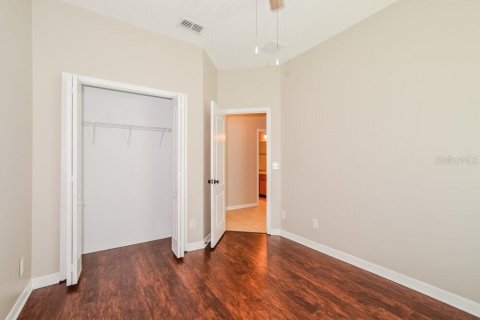 Villa ou maison à louer à Orlando, Floride: 4 chambres, 160.54 m2 № 2419109 - photo 11