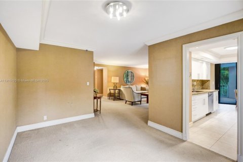 Copropriété à vendre à Miami, Floride: 2 chambres, 143.44 m2 № 1970834 - photo 4