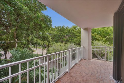 Copropriété à vendre à Miami, Floride: 2 chambres, 143.44 m2 № 1970834 - photo 12