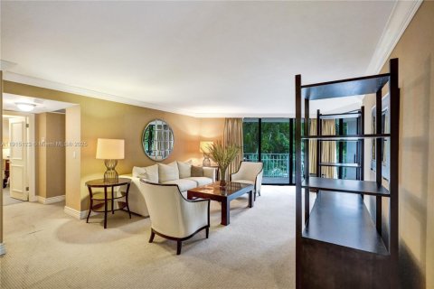 Copropriété à vendre à Miami, Floride: 2 chambres, 143.44 m2 № 1970834 - photo 3