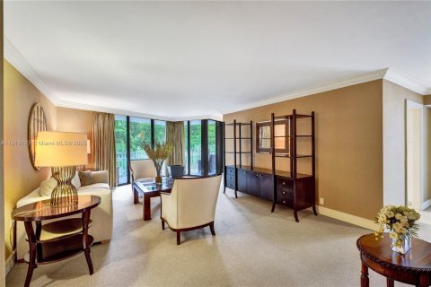 Copropriété à vendre à Miami, Floride: 2 chambres, 143.44 m2 № 1970834 - photo 2