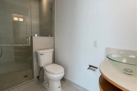 Снять в аренду кондоминиум в Майами-Бич, Флорида 2 спальни, 97.64м2, № 1995533 - фото 20