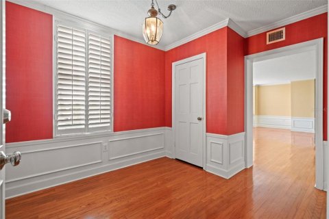 Condo in Tampa, Florida, 2 bedrooms № 2109687 - photo 2