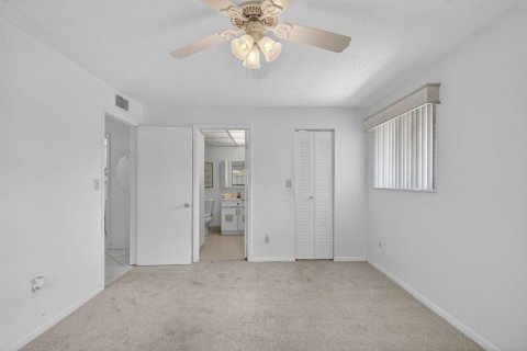 Copropriété à vendre à Tamarac, Floride: 2 chambres, 76.83 m2 № 2088136 - photo 30