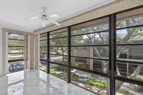 Copropriété à vendre à Tamarac, Floride: 2 chambres, 76.83 m2 № 2088136 - photo 15