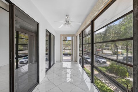 Copropriété à vendre à Tamarac, Floride: 2 chambres, 76.83 m2 № 2088136 - photo 16