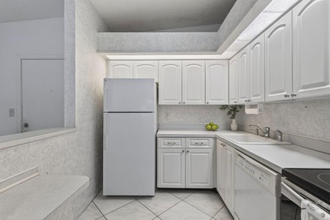 Copropriété à vendre à Tamarac, Floride: 2 chambres, 76.83 m2 № 2088136 - photo 20