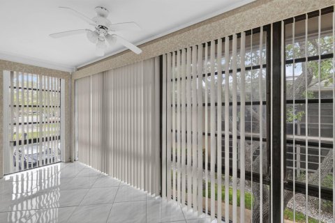 Copropriété à vendre à Tamarac, Floride: 2 chambres, 76.83 m2 № 2088136 - photo 17