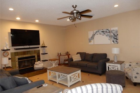 Casa en alquiler en Tierra Verde, Florida, 3 dormitorios, 224.36 m2 № 2155841 - foto 8