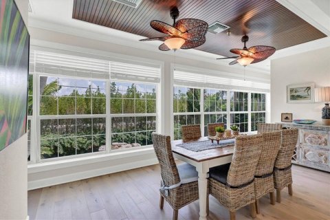 House in Boca Grande, Florida 3 bedrooms, 325.72 sq.m. № 1901090 - photo 26