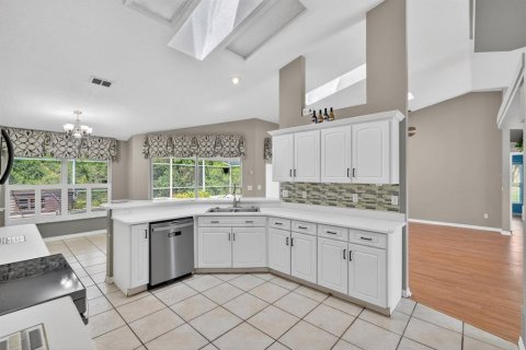 Villa ou maison à vendre à Port Orange, Floride: 3 chambres, 189.33 m2 № 2389353 - photo 14