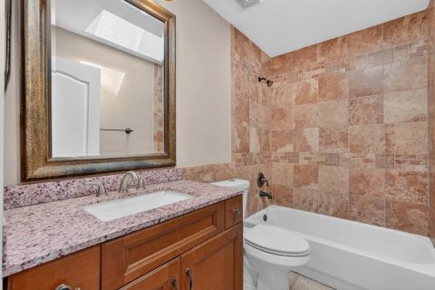 Villa ou maison à vendre à Port Orange, Floride: 3 chambres, 189.33 m2 № 2389353 - photo 27