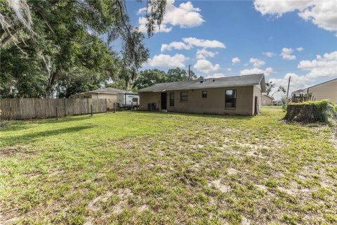 Villa ou maison à vendre à Wildwood, Floride: 2 chambres, 79.71 m2 № 2092349 - photo 3